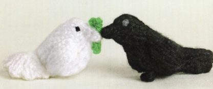Knitted Noah's Ark - Image 9