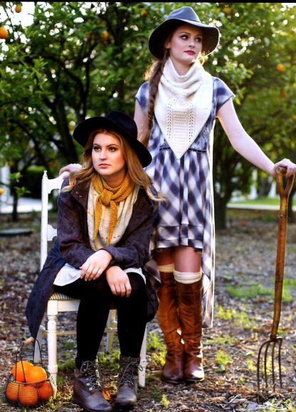 Knitted Scarves - Image 10