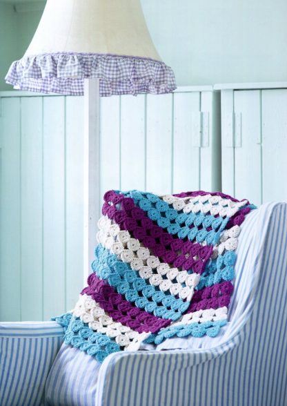 Modern Crocheted Shawls and Wraps - Image 11