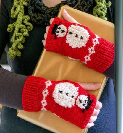 100 Little Knitted Gifts to Make - Image 18