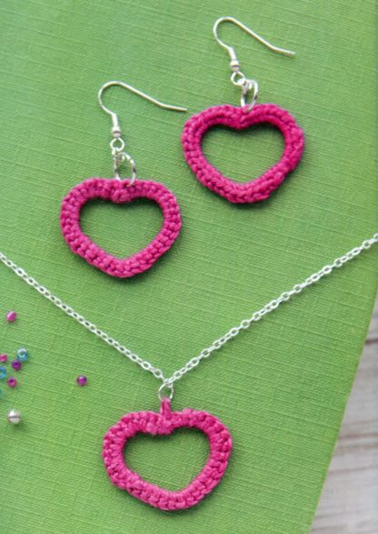 100 Little Crochet Gifts to Make - Image 22