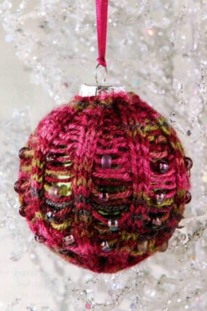 Deck the Halls - Image 11