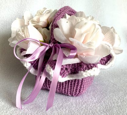 Easter Basket with Ruffled Edge  - Image 2