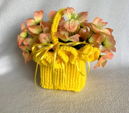 Easter Basket with Ruffled Edge  - Image 3