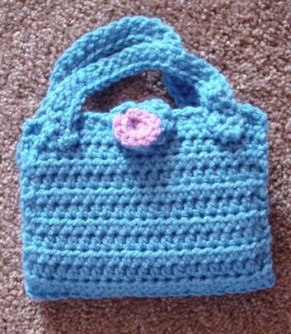 Crochet Crayon Holder - Image 2