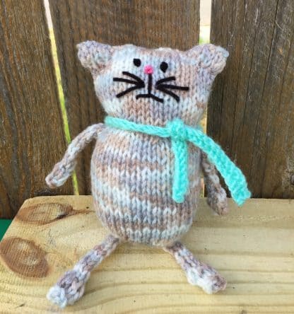 Kitty Shelf Sitter - Image 3