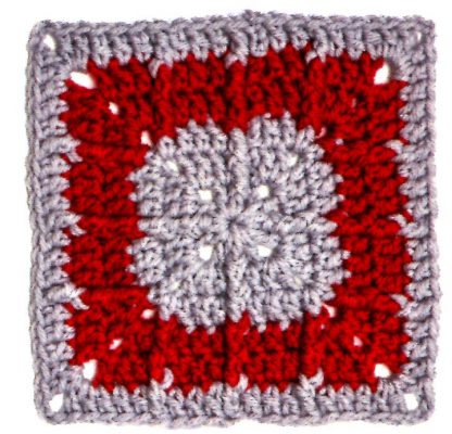99 Granny Squares - Image 4