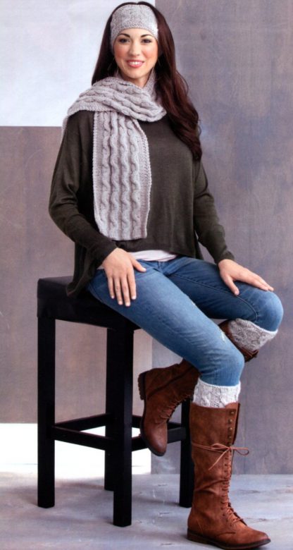 Cozy Fashion Accents - Image 5