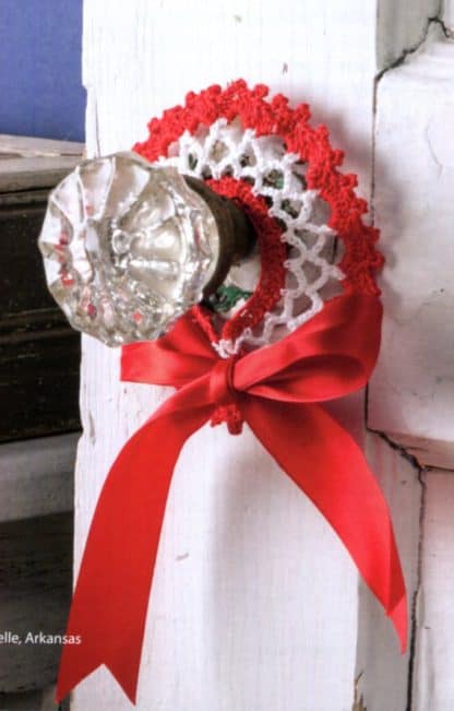 Thread Christmas Ornaments - Image 15