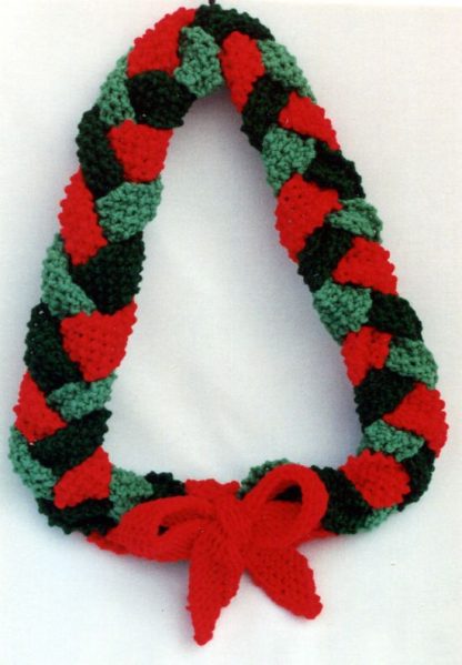 Braided Knit Tree Wreath - - Knit ePattern 