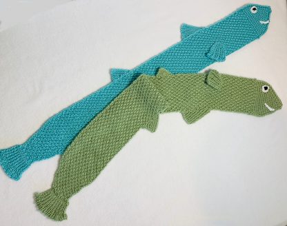 Ferdy the Fish Scarf - Knitting ePattern