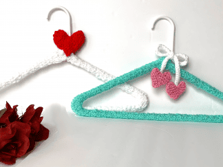Have a Heart Clothes Hangers- Scrap yarn friendly!