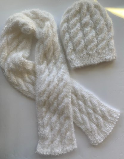 Simply Cabled Hat and Scarf Set