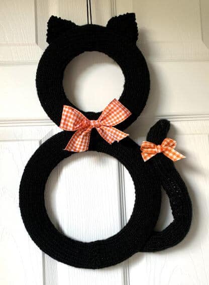 Silhouette Cat Door Hanger
